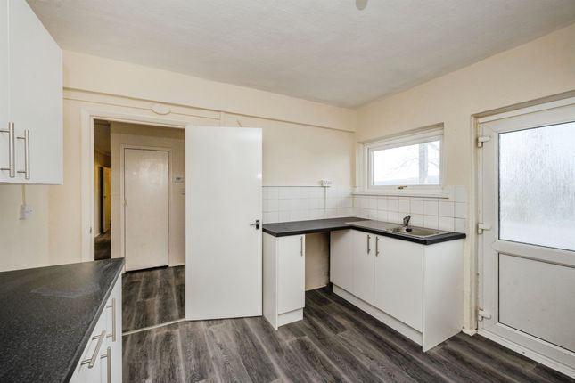 Thumbnail Flat for sale in Bryn Awel, Cimla, Neath