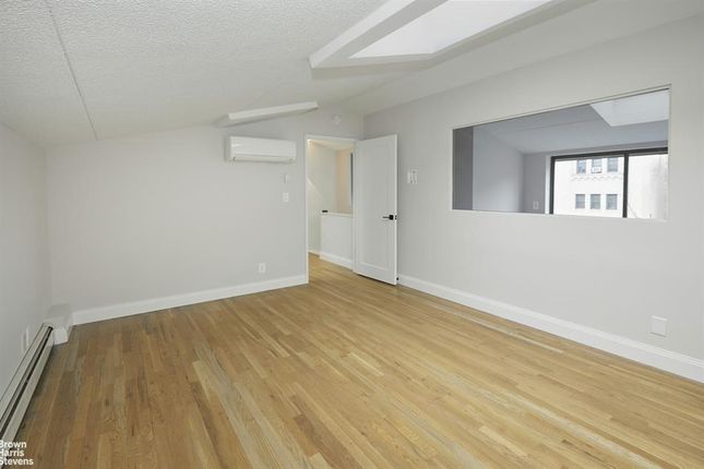 Studio for sale in 423 95th St #3B, Brooklyn, Ny 11209, Usa