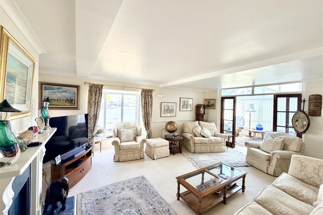 2 Riverbank Cottages,, Old Ferry Road, Saltash photo 4