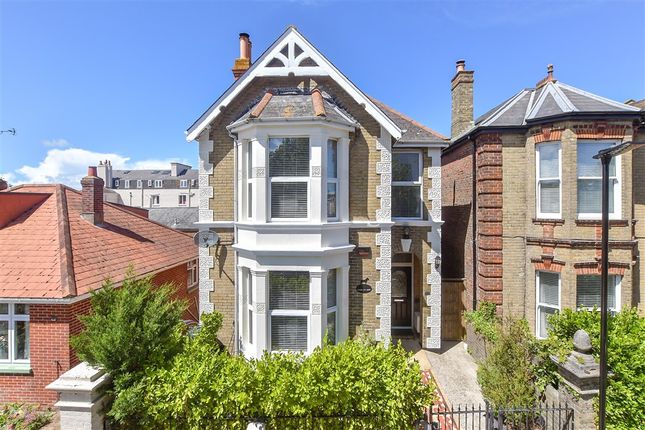 4-bed house on Garfield Road, Ryde, £530,000