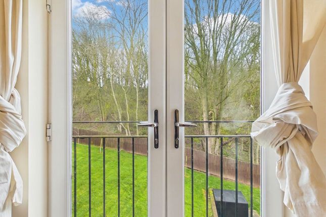 49 Clementine Drive, Nottingham photo 4