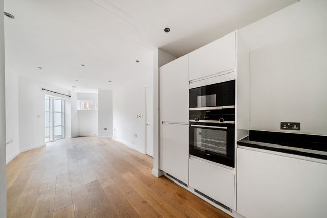 11, Ridgmount Apartments, 7-9, Darlaston Road, London photo 4