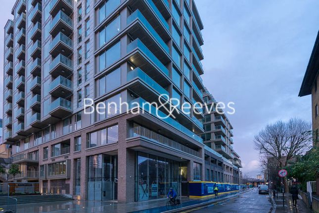 Flat to rent in Royal Mint Street, Tower Hill