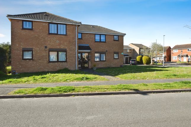 Studio flat on 58, Spinney Halt, Leicester, £90,000