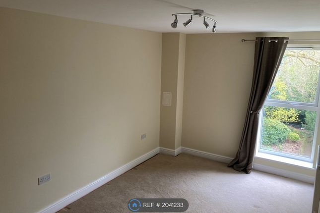 Flat to rent in Medway Drive, Tunbridge Wells