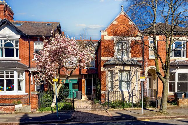 Terraced house for sale in Clarendon Park Road, Leicester