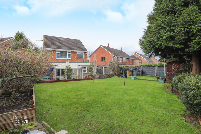Detached house for sale in Ridgewood Rise, Amington, Tamworth