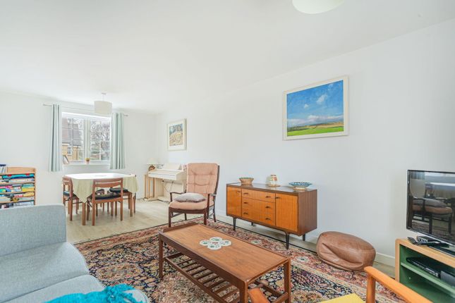 Flat 3 Meyrick House, Courthouse Road, Tetbury photo 3