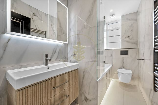 Flat 27, Hillfield Court,, Belsize Avenue, London photo 4