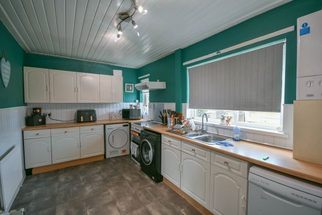 37, Windermere Crescent, Houghton-Le-Spring photo 4