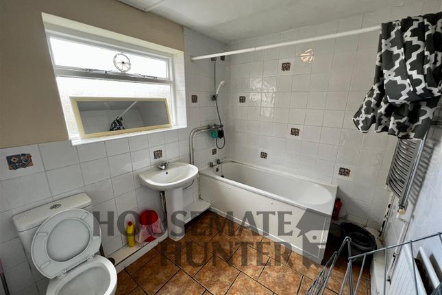 Property to rent in Harrow Road, Leicester