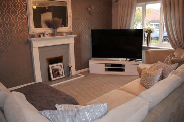 2, Rhyl photo 4