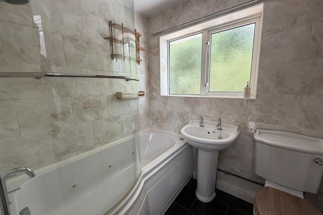 54, Sunningbrook Road, Tiverton photo 3