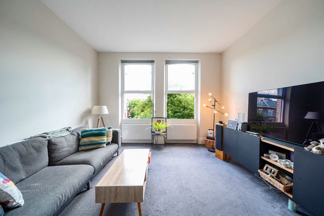 Flat 3, 159, West End Lane, London photo 2