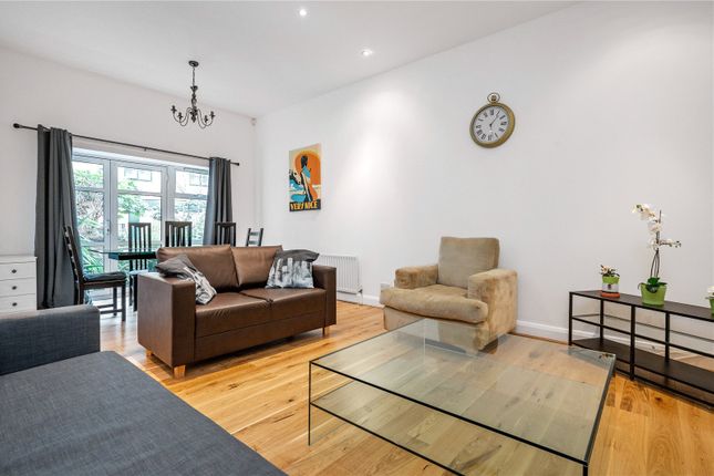 Thumbnail Flat for sale in Silverdale Court, 142-148 Goswell Road, London