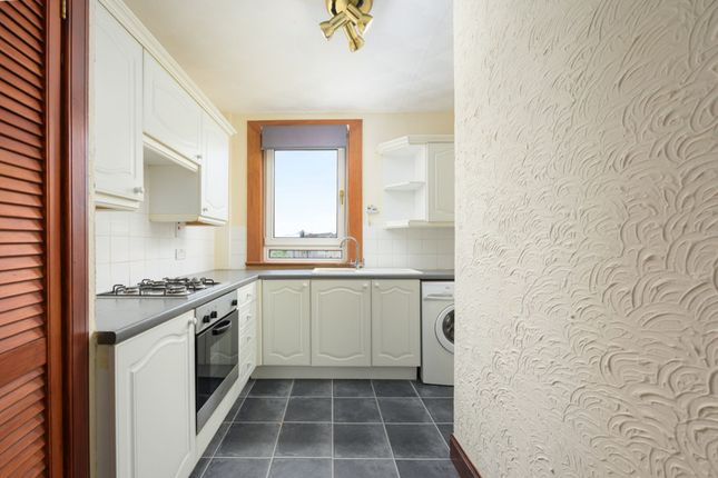 125, Wyndford Avenue, Uphall, EH52 photo 2