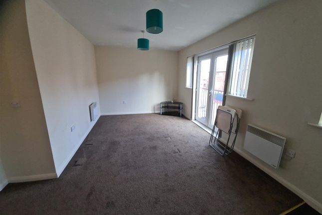Flat for sale in Nuneaton Road, Bedworth