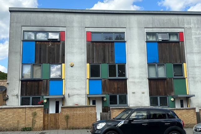4-bed house on 97, Crown Dale, London, £380,000