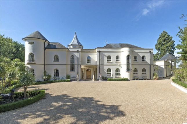 St George's Hill, Weybridge photo 2