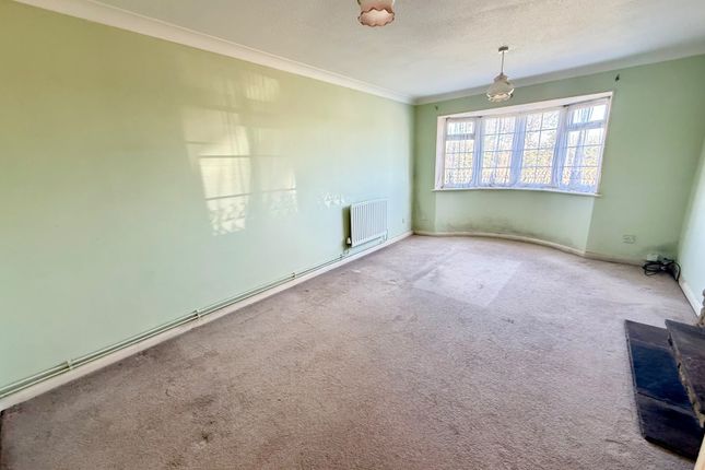 229, Priory Road, Eastbourne photo 2
