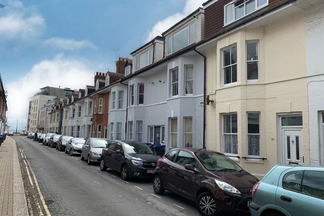 1 bed flat for sale in Thorn Road, Worthing BN11