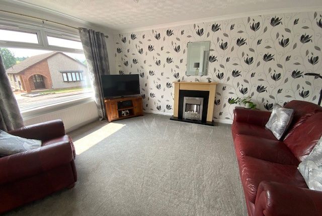 3, Curling Pond Court, Cupar photo 2