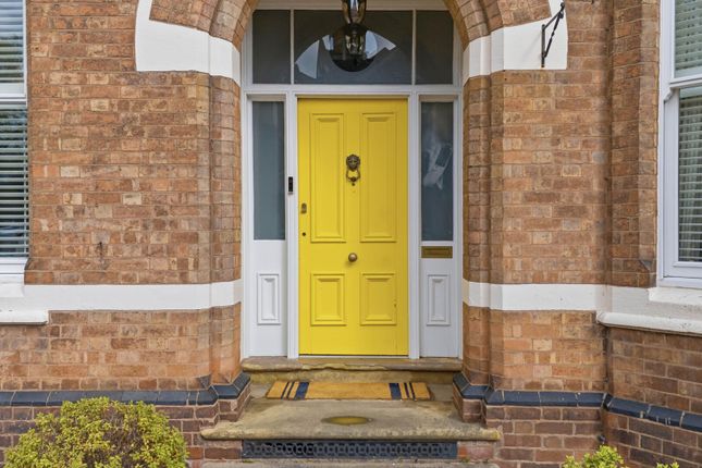 14, Warwick Place, Leamington Spa photo 2