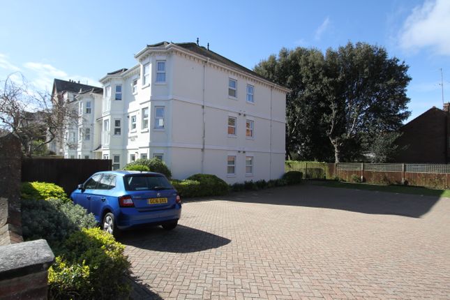 Flat for sale in Hardwick Road, Eastbourne