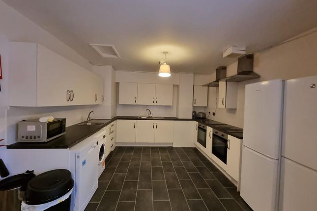 Flat 4, Victoria Chambers, - The Parade, CV32 4AG photo 4