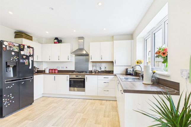 4, Holmes Way, Cornwall photo 2