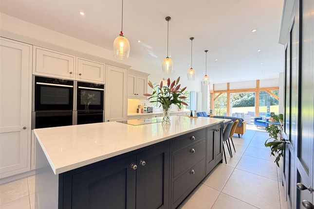 Abbotsford, Green Lane, Hyde photo 3