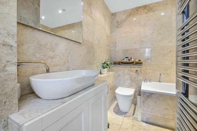 132 Park Avenue, Enfield photo 3