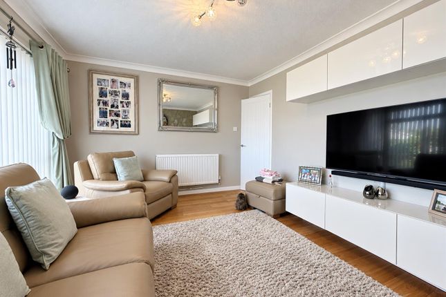 Fritton Close, Great Yarmouth photo 3
