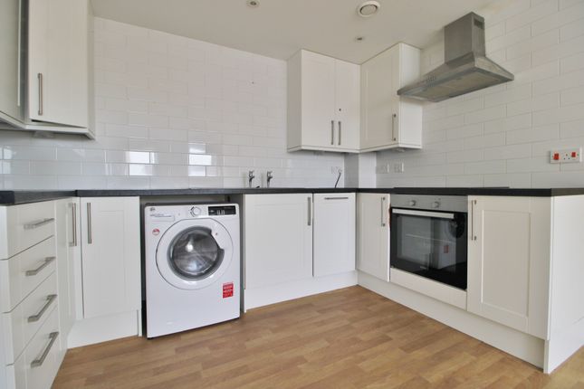 39 Mill Pond Apartments, 1-5, Queen Street, Portsmouth photo 2