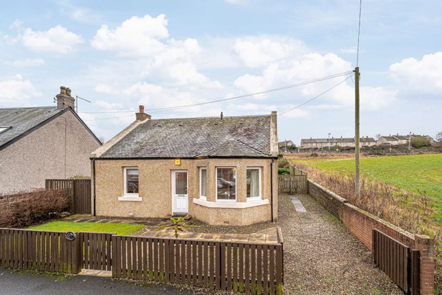 2-bed detached on 3, School Lane, Lochgelly, £170,000