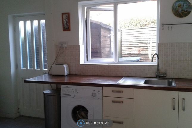 End terrace house to rent in Olton Avenue, Nottingham