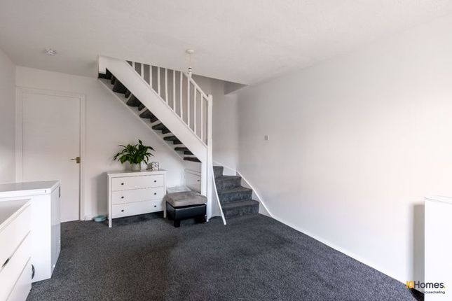 7, Linen Court, Salford photo 4
