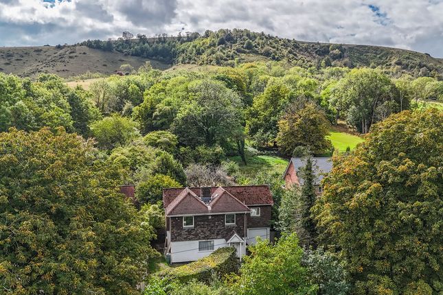 3-bed detached on Weston, Underhill Lane, Hassocks, £775,000