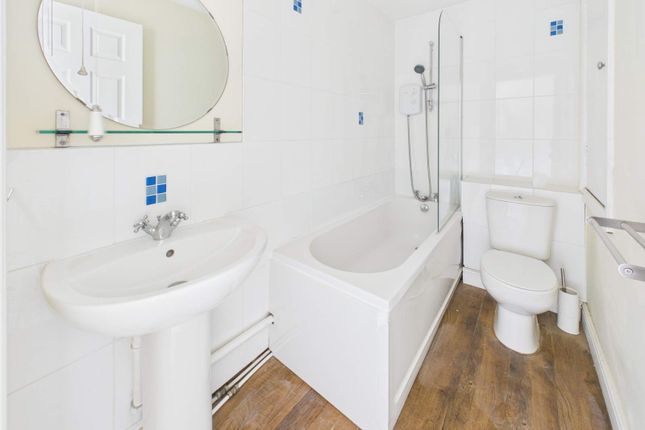 50, Lyric Way, Thornhill photo 4