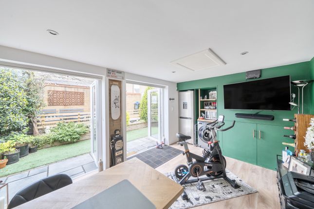 62, Beauchamp Avenue, Radstock photo 4