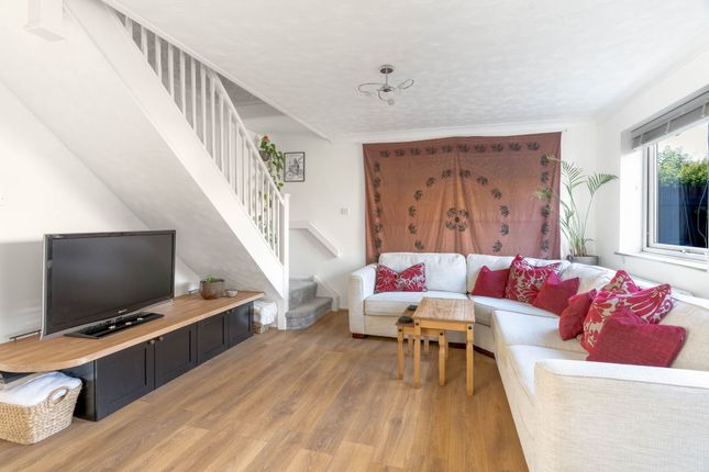 20 The Spinney, Cambridge photo 2