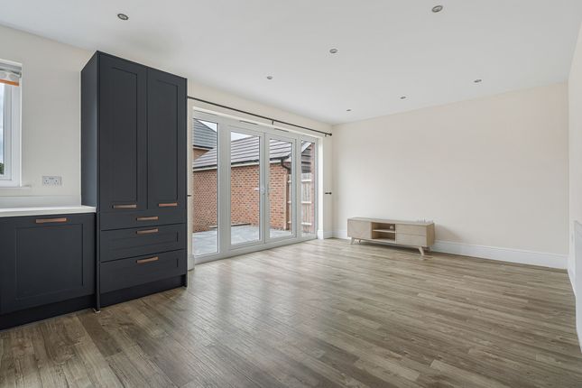 27, Eight Acre, Radley photo 4