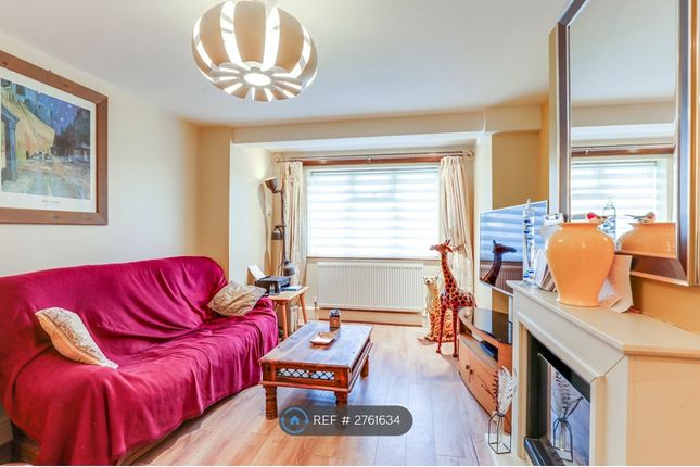 Thorley Park Road, Bishop's Stortford photo 2