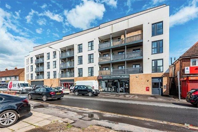 Flat for sale in Grand Union House, Stoke Road, Slough