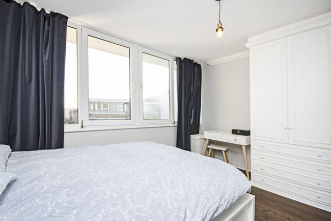 Thumbnail Flat for sale in Stoke Newington High Street, Stamford Hill, London
