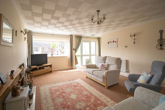 8, Bracken Road, King's Lynn photo 3