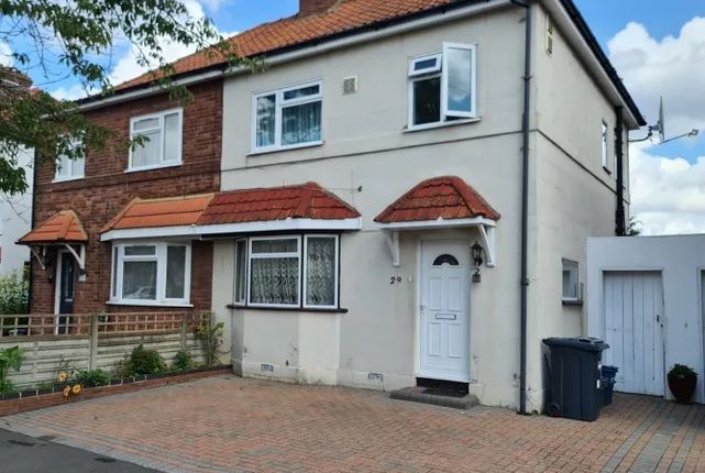 3 bed semi-detached house to rent in Spring Grove Crescent, Hounslow TW3
