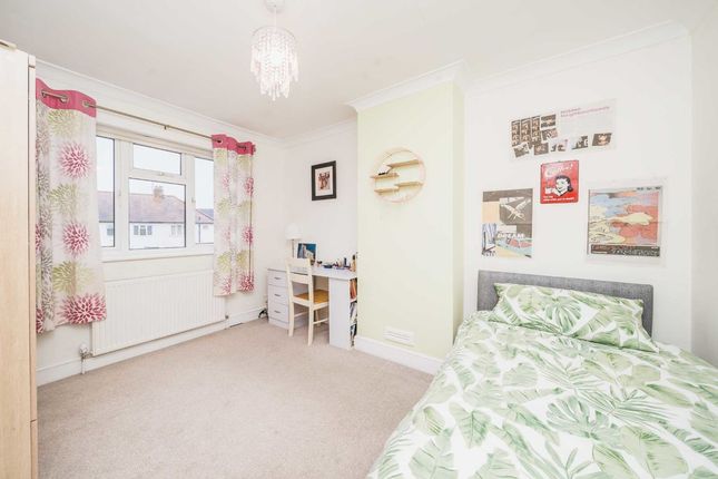 Terraced house for sale in Ronelean Road, Surbiton
