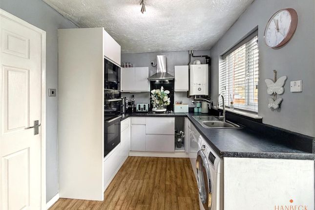 25, Foxglove Close, Hull photo 4