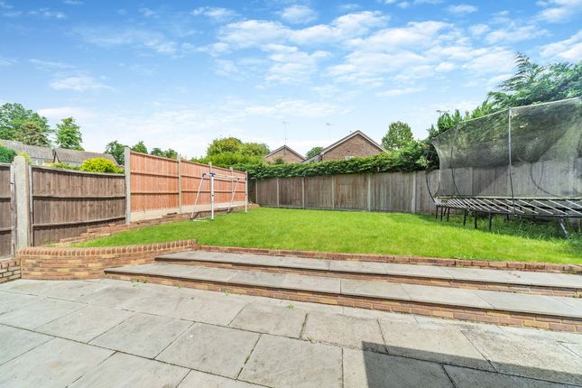 46, Bosman Drive, Windlesham photo 3